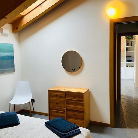 Blue Lake Apartment 20M From The Lake With Box Колико Екстериор снимка